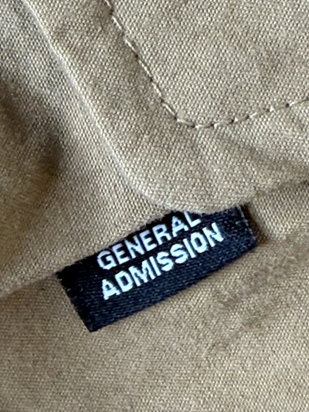 General Admission Hunting Jacket Khaki Size XL NWT